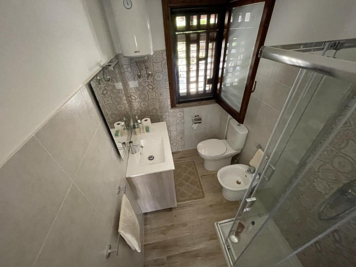 Fondachello Sea House Apartment มาสคาลิ ภายนอก รูปภาพ