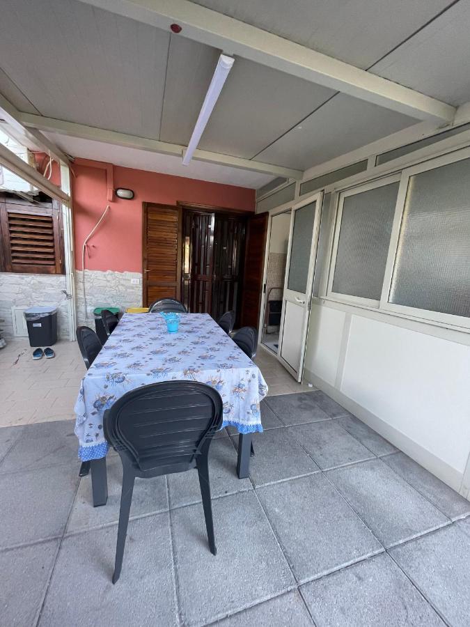 Fondachello Sea House Apartment มาสคาลิ ภายนอก รูปภาพ